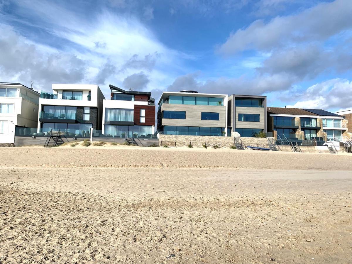 Top Floor Sandbanks Apartment With Free Parking Just Minutes From The Beach And Bars Canford Cliffs Exterior photo